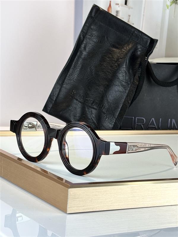 202643113818831 